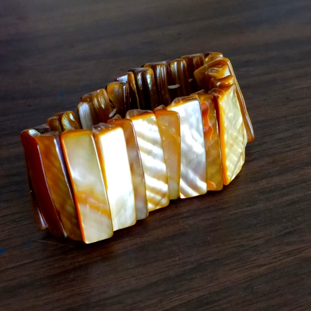 Triangular Rectangle Stone Stretch Bracelet - image 1